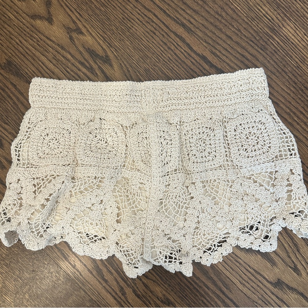 Crochet Shorts - Picture 2 of 4
